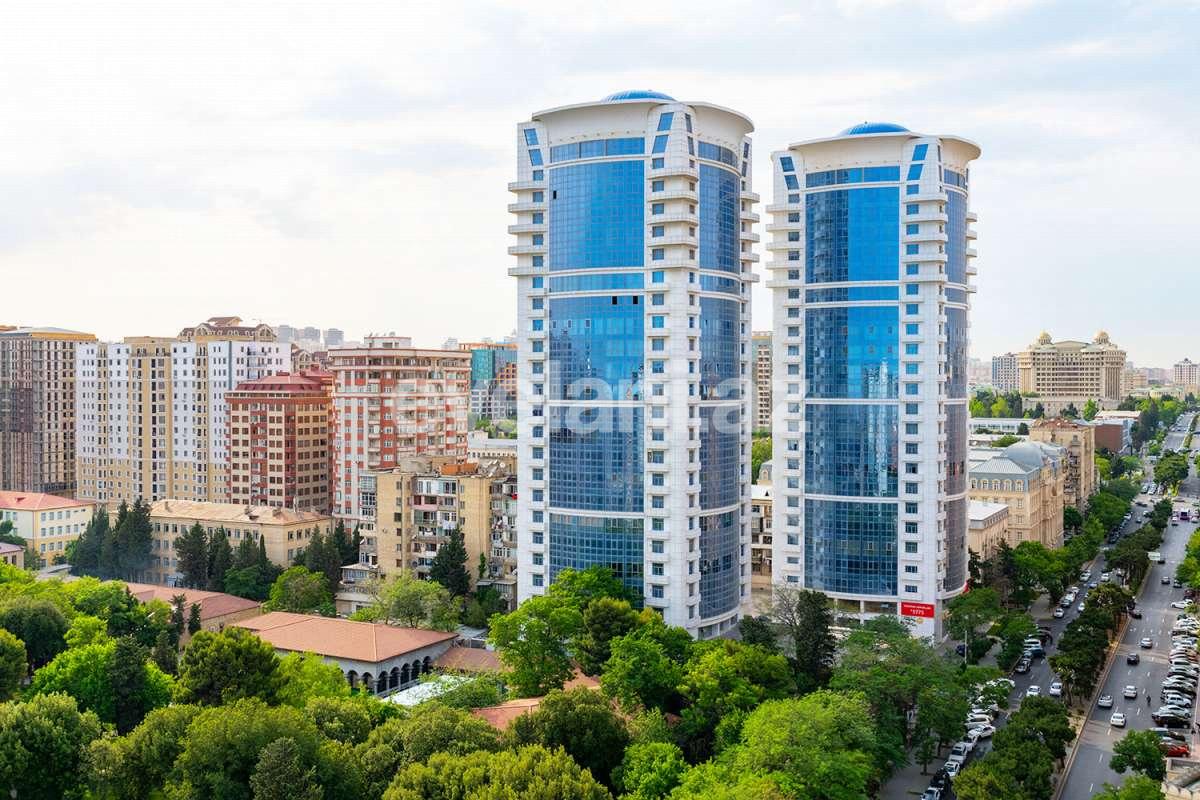 Сдаётся, новостройка, 4-комнаты, 230 m², Баку, Насиминский r, 28 мая m.