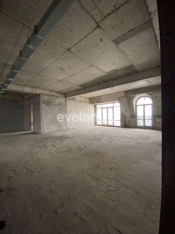 Satılır, yeni tikili, 4 otaqlı, 210 m², Bakı, Nəsimi r, Nizami m.