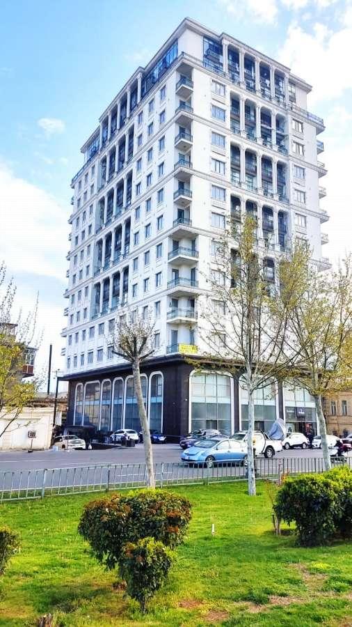 Satılır, yeni tikili, 4 otaqlı, 247 m², Bakı, Nəsimi r, 28 may m.