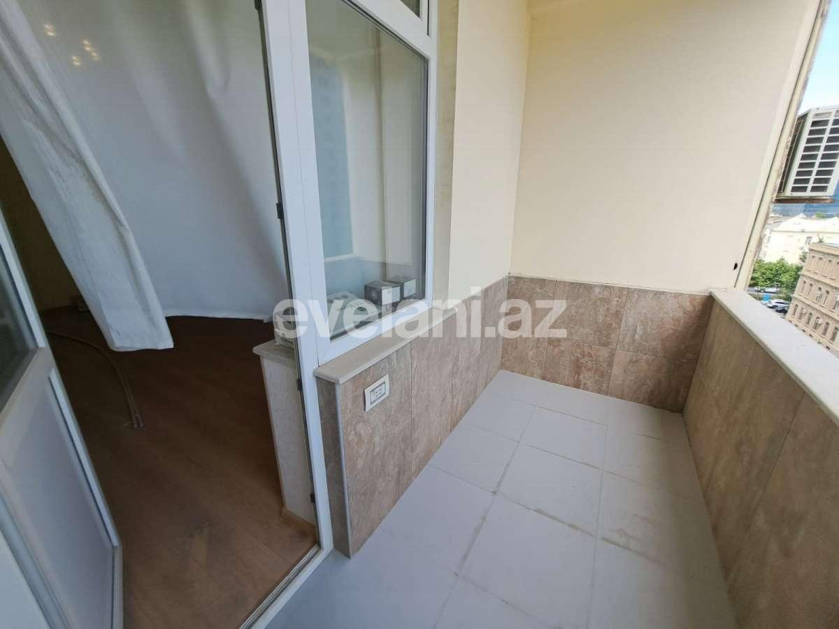 Kirayə verilir, yeni tikili, 4 otaqlı, 130 m², Bakı, Xətai r, Şah İsmayıl Xətai m.