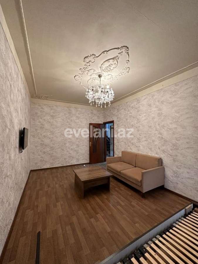 Satılır, köhnə tikili, 2 otaqlı, 50 m², Bakı, Nəsimi r, Memar Əcəmi m.