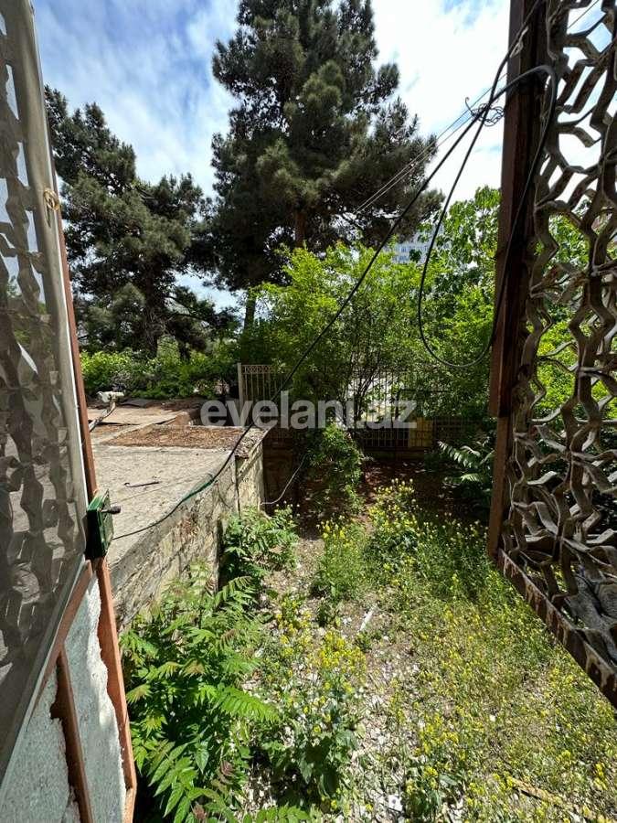 Satılır, köhnə tikili, 2 otaqlı, 50 m², Bakı, Nəsimi r, Memar Əcəmi m.