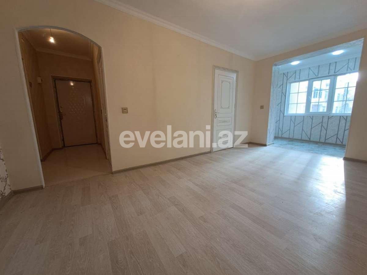 Satılır, köhnə tikili, 2 otaqlı, 39 m², Bakı, Yasamal r, İnşaatçılar m.
