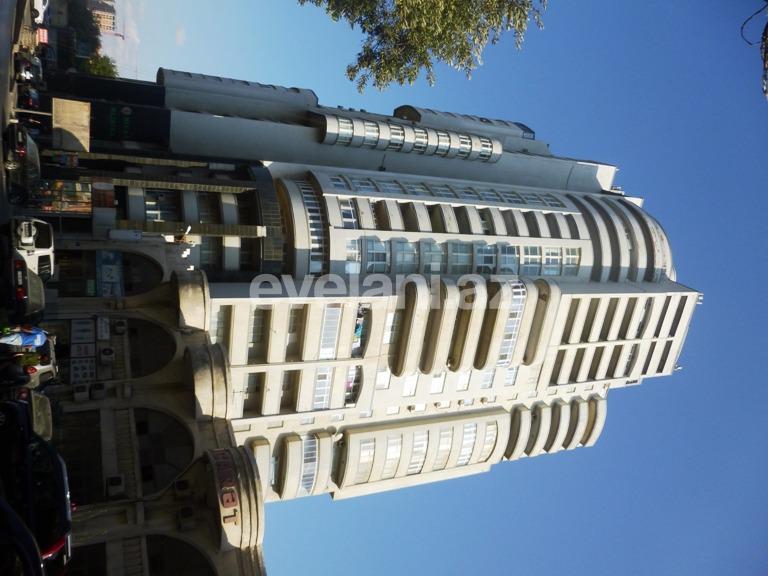 Rent, new building, 4 room, 255 m², Baku, Nasimi r, 8 November m.