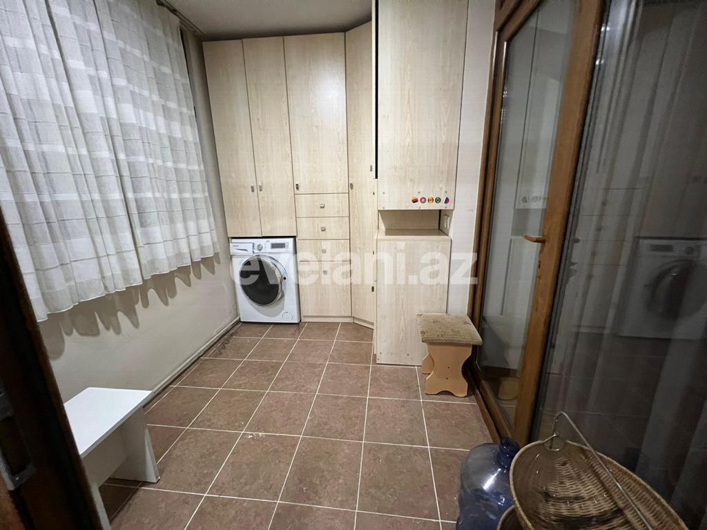 Kirayə verilir, köhnə tikili, 4 otaqlı, 100 m², Bakı, Yasamal r, Nizami m.