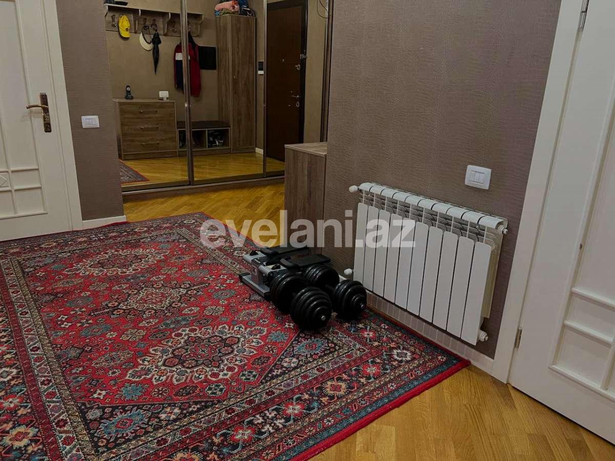 Kirayə verilir, yeni tikili, 3 otaqlı, 131 m², Bakı, Xətai r, Şah İsmayıl Xətai m.