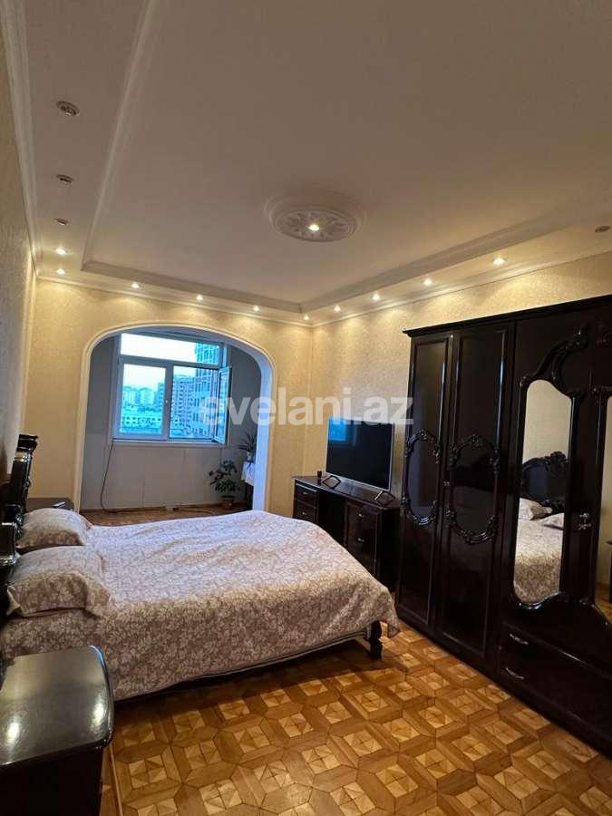 Satılır, köhnə tikili, 3 otaqlı, 80 m², Bakı, Binəqədi r, Azadlıq prospekti m.