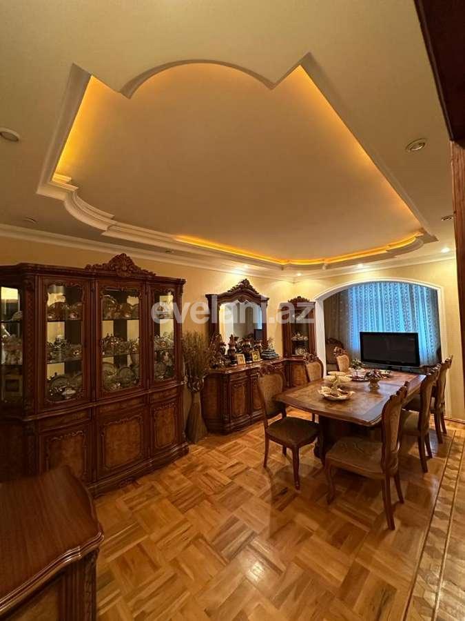 Satılır, köhnə tikili, 3 otaqlı, 80 m², Bakı, Binəqədi r, Azadlıq prospekti m.
