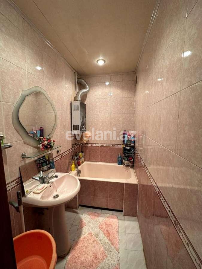 Satılır, köhnə tikili, 3 otaqlı, 80 m², Bakı, Binəqədi r, Azadlıq prospekti m.
