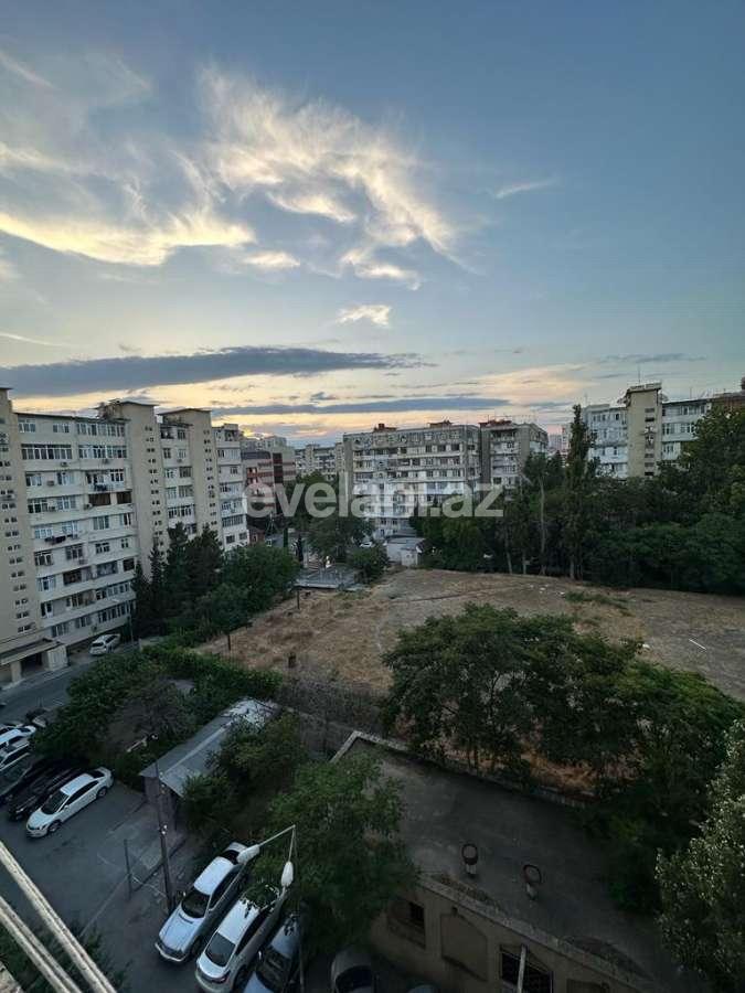 Satılır, köhnə tikili, 3 otaqlı, 80 m², Bakı, Binəqədi r, Azadlıq prospekti m.