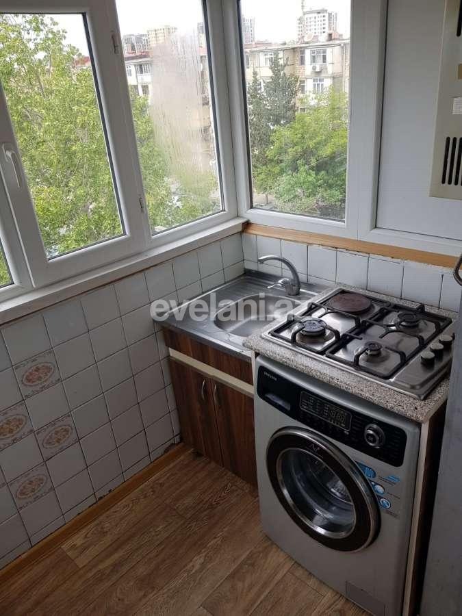 Kirayə verilir, köhnə tikili, 2 otaqlı, 55 m², Bakı, Nizami r, Qara Qarayev m.