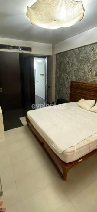 Сдаётся, новостройка, 4-комнаты, 200 m², Баку, Хатаинский r, Шах Исмаил Хатаи m.