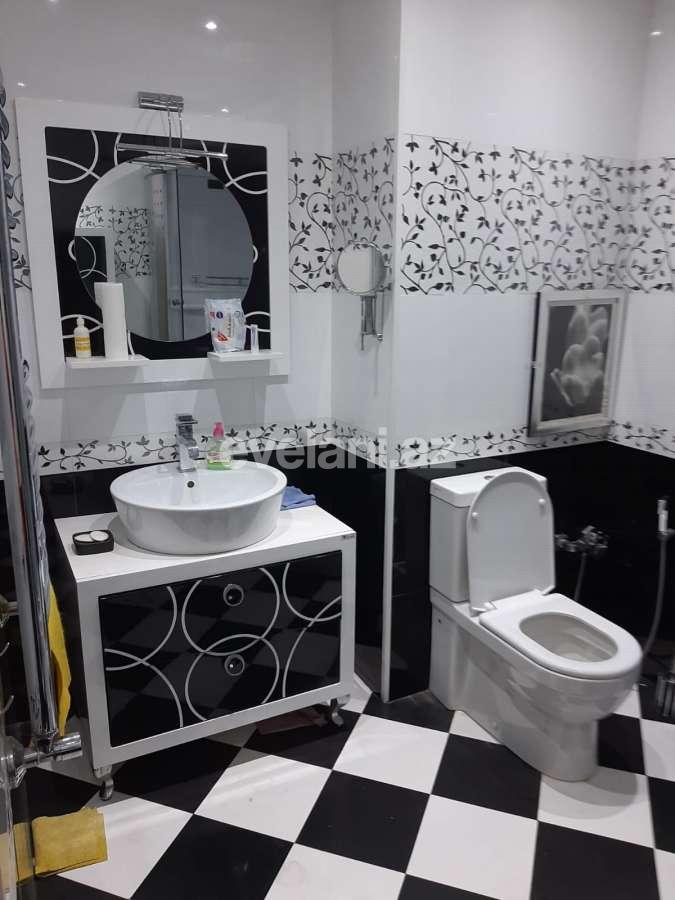 Kirayə verilir, yeni tikili, 2 otaqlı, 95 m², Bakı, Xətai r, Şah İsmayıl Xətai m.