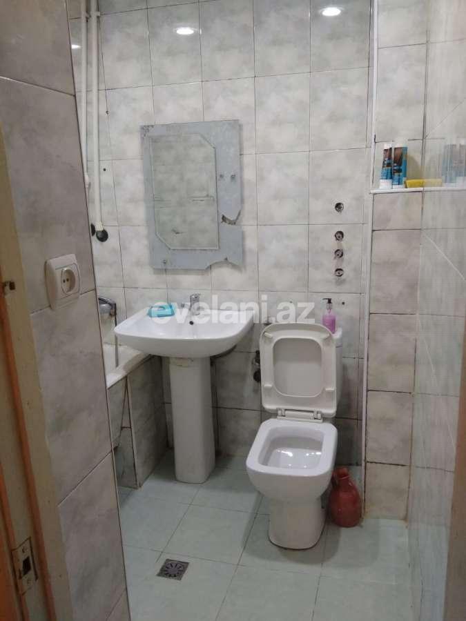 Satılır, köhnə tikili, 4 otaqlı, 120 m², Bakı, Xətai r, Şah İsmayıl Xətai m.