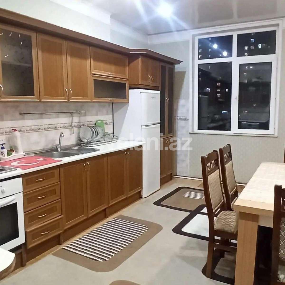 Kirayə verilir, yeni tikili, 2 otaqlı, 83 m², Bakı, Nərimanov r, Montin q, Nəriman Nərimanov m.