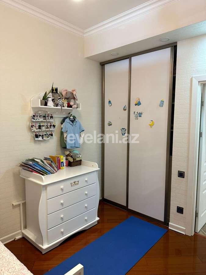 Satılır, yeni tikili, 3 otaqlı, 104 m², Bakı, Nizami r, Qara Qarayev m.
