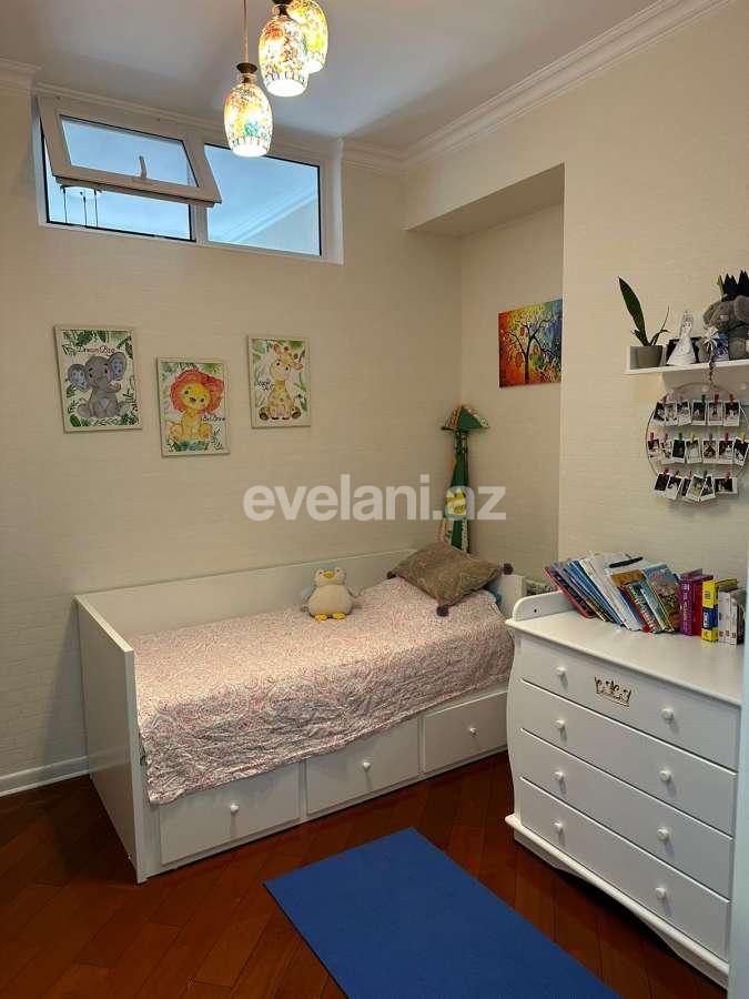 Satılır, yeni tikili, 3 otaqlı, 104 m², Bakı, Nizami r, Qara Qarayev m.