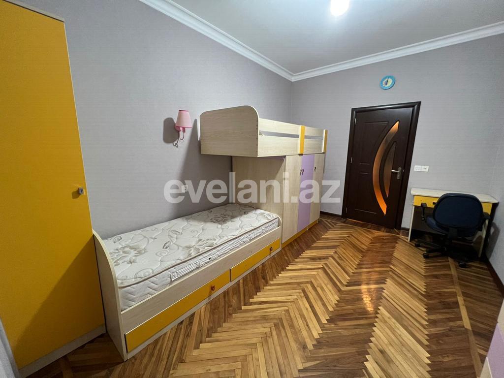 Rent, old building, 4 room, 104 m², Baku, Yasamal r, Elmlar Akademiyası m.