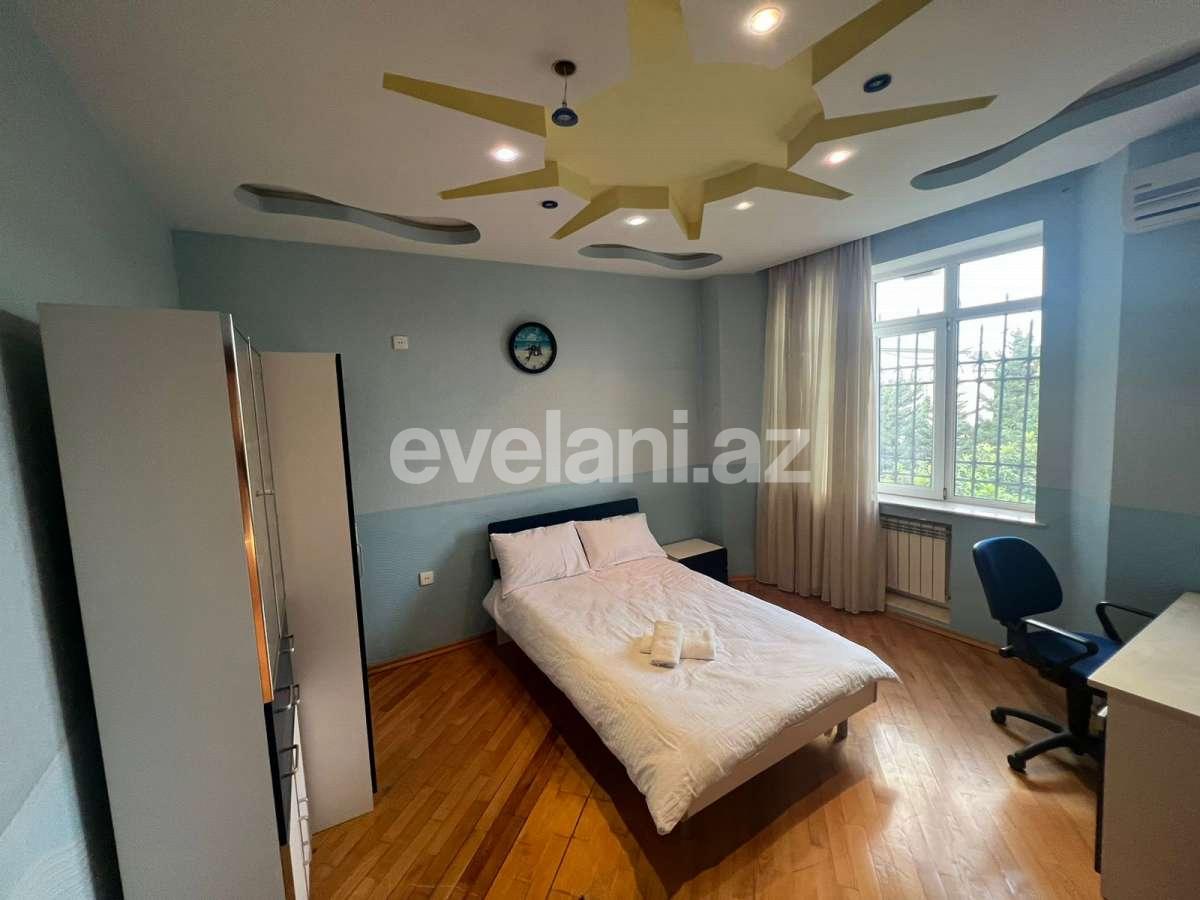 Kirayə verilir, həyət evi / bağ, 7 otaqlı, 500 m², Bakı, Səbail r.