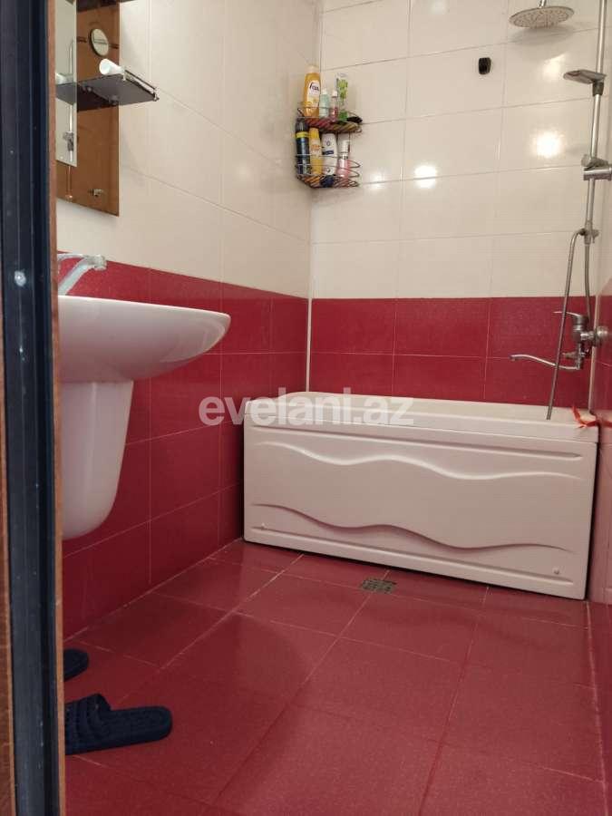 Satılır, köhnə tikili, 4 otaqlı, 100 m², Bakı, Xətai r, Əhmədli q, Əhmədli m.