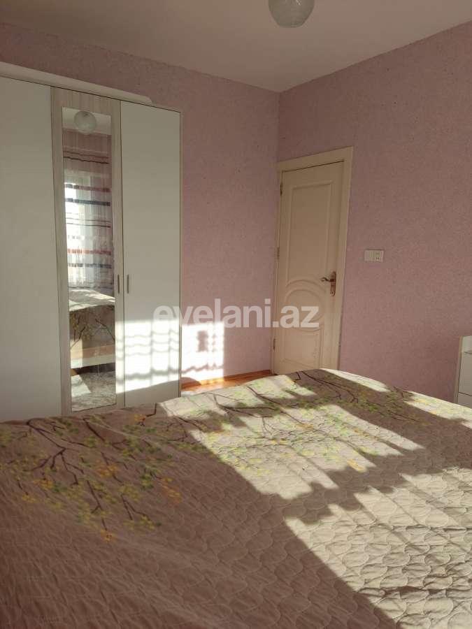 Satılır, köhnə tikili, 4 otaqlı, 100 m², Bakı, Xətai r, Əhmədli q, Əhmədli m.