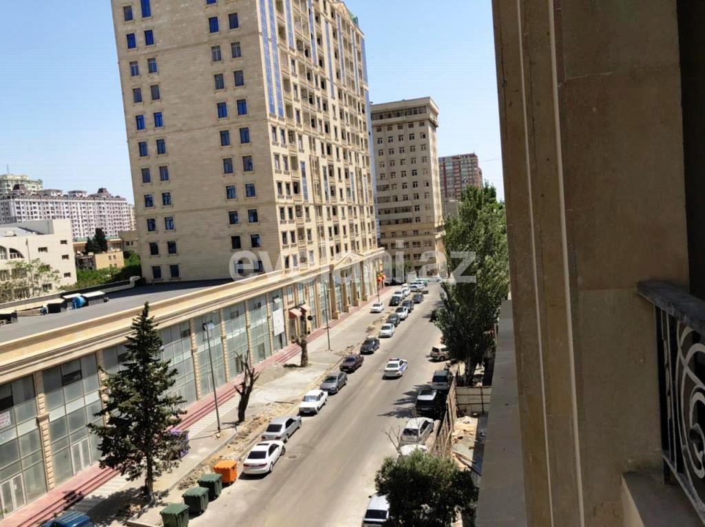 Satılır, yeni tikili, 2 otaqlı, 84 m², Bakı, Nəsimi r.