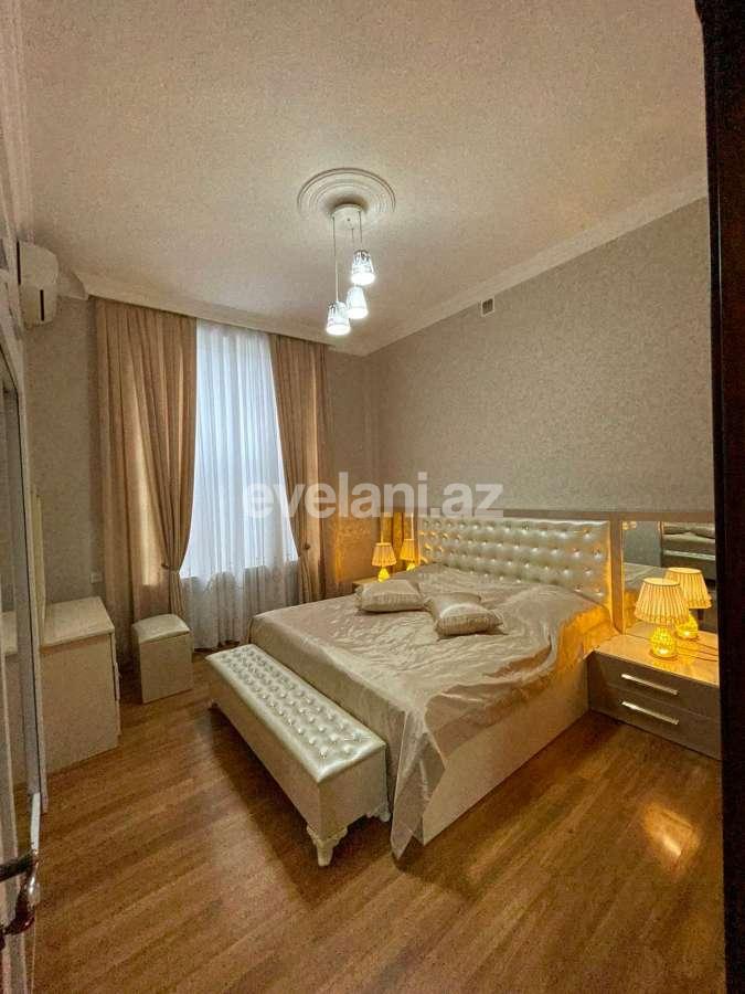 Satılır, həyət evi / bağ, 5 otaqlı, 360 m², Bakı, Xətai r, Əhmədli q, Əhmədli m.