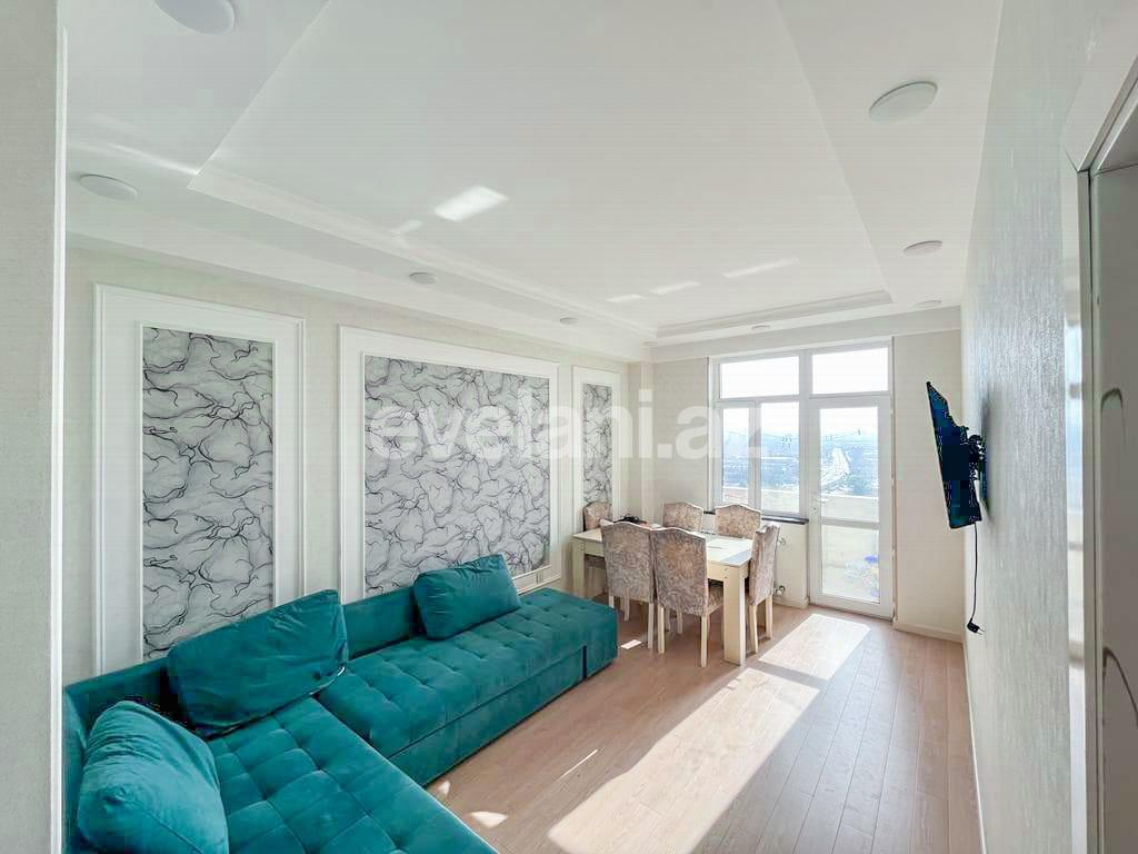 Kirayə verilir, yeni tikili, 2 otaqlı, 70 m², Bakı, Nizami r, Xalqlar Dostluğu m.