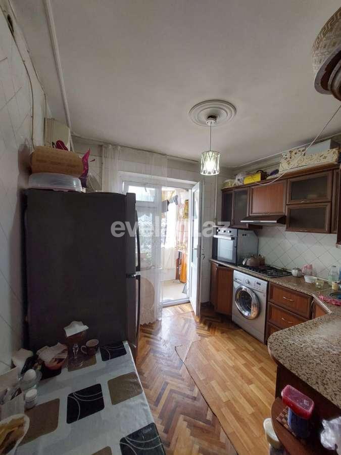 Satılır, köhnə tikili, 3 otaqlı, 80 m², Bakı, Xətai r, Həzi Aslanov q, Həzi Aslanov m.