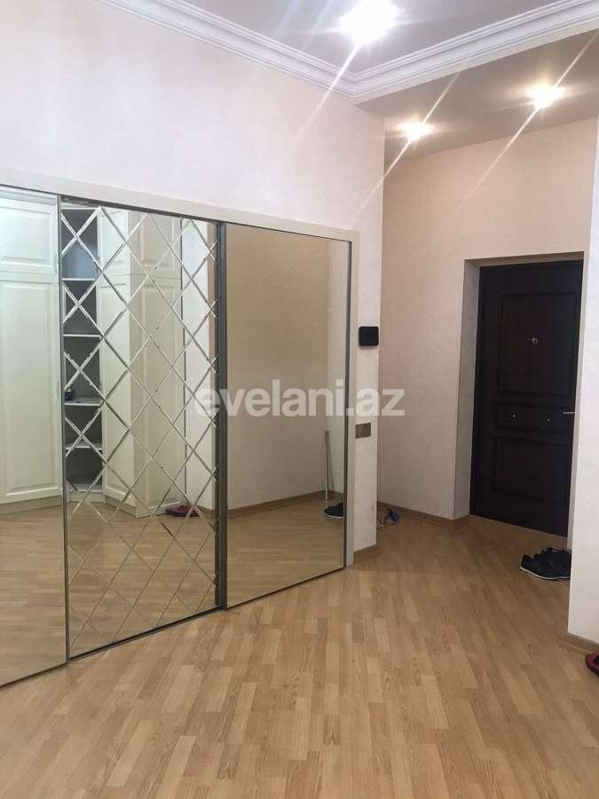 Satılır, yeni tikili, 3 otaqlı, 205 m², Bakı, Binəqədi r, Azadlıq prospekti m.