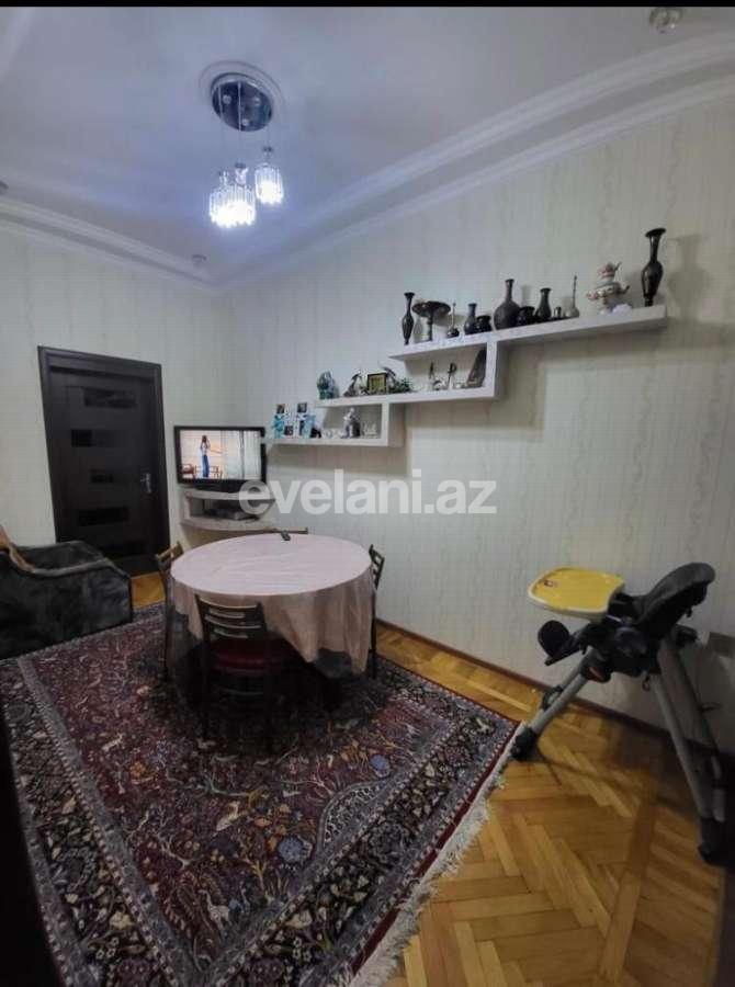 Satılır, köhnə tikili, 3 otaqlı, 80 m², Bakı, Yasamal r, Yasamal q, Elmlər Akademiyası m.
