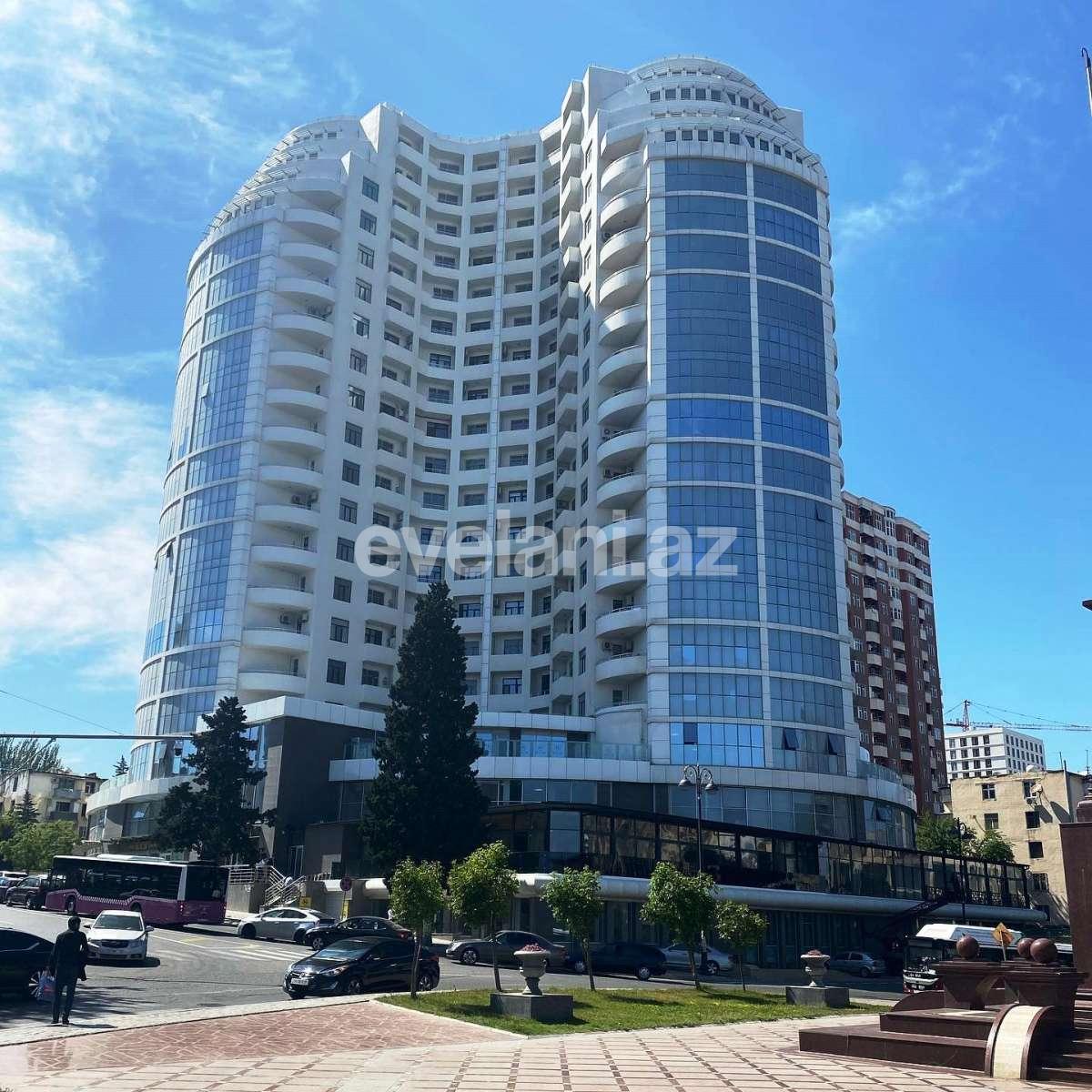 Продаётся, новостройка, 8-комнаты, 200 m², Баку, Хатаинский r, Шах Исмаил Хатаи m.