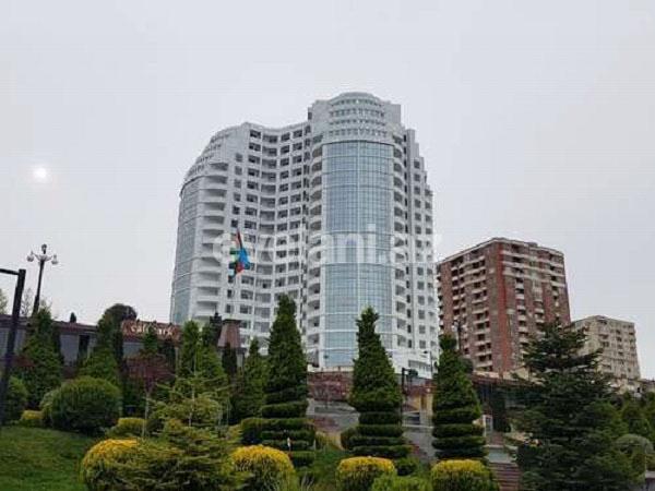 Продаётся, новостройка, 8-комнаты, 200 m², Баку, Хатаинский r, Шах Исмаил Хатаи m.