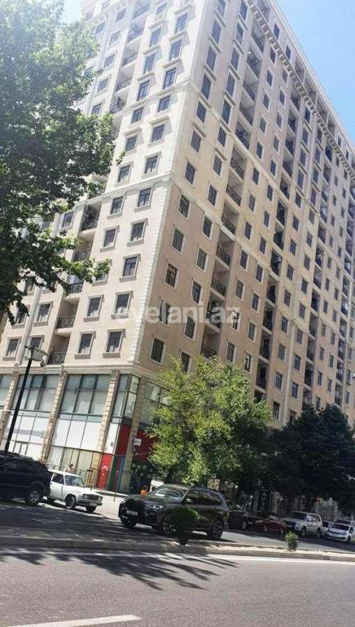 Satılır, yeni tikili, 3 otaqlı, 143 m², Bakı, Nəsimi r.