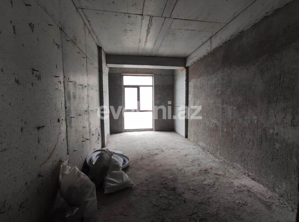 Satılır, yeni tikili, 2 otaqlı, 74.5 m², Bakı, Nizami r, Qara Qarayev m.