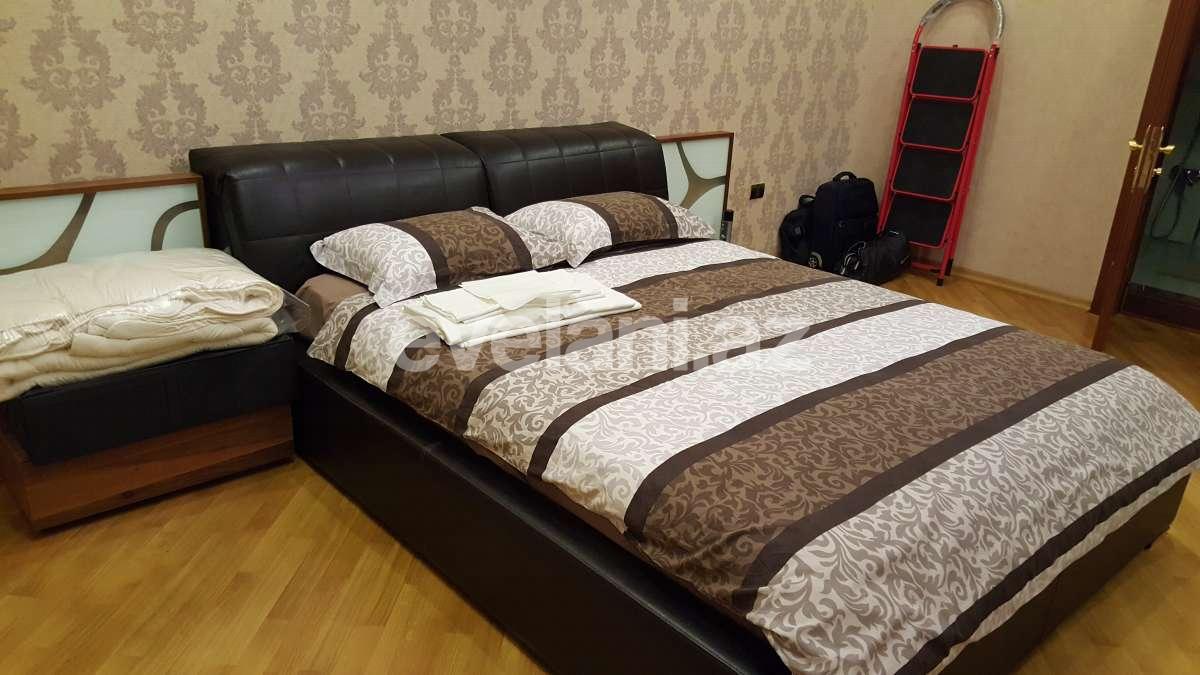 Satılır, yeni tikili, 4 otaqlı, 200 m², Bakı, Nəsimi r, 28 may m.