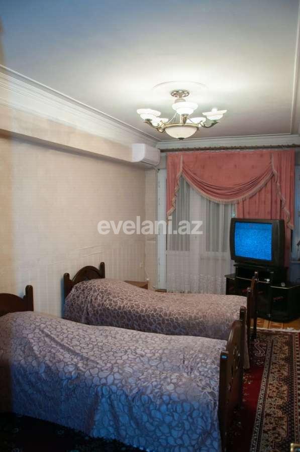 Kirayə verilir, köhnə tikili, 4 otaqlı, 160 m², Bakı, Səbail r, Bayıl q.