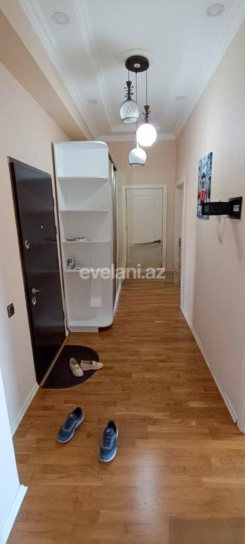 Kirayə verilir, yeni tikili, 2 otaqlı, 79.99 m², Bakı, Nizami r, Qara Qarayev m.