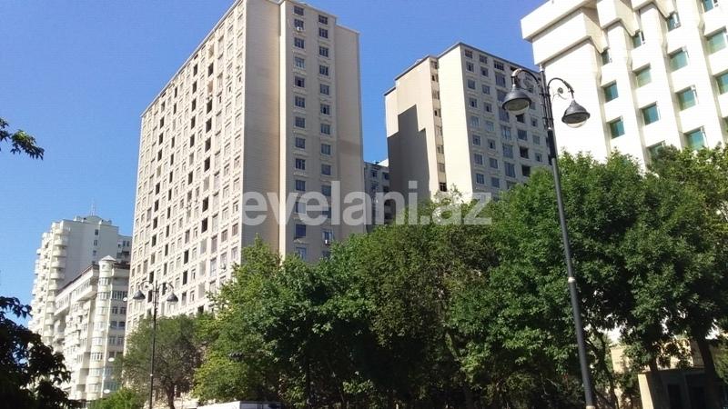 Rent, new building, 3 room, 83 m², Baku, Yasamal r, Inshaatchilar m.