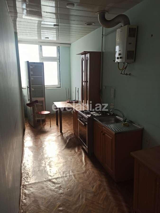 Kirayə verilir, köhnə tikili, 3 otaqlı, 101 m², Bakı, Xətai r, Şah İsmayıl Xətai m.