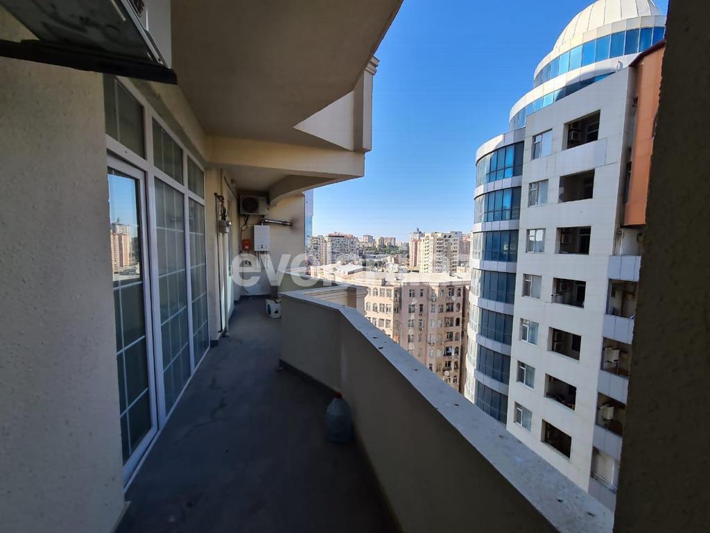 Kirayə verilir, yeni tikili, 3 otaqlı, 125 m², Bakı, Xətai r, Şah İsmayıl Xətai m.