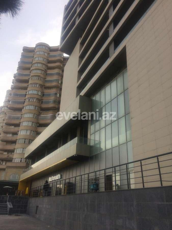 Satılır, yeni tikili, 3 otaqlı, 148 m², Bakı, Yasamal r, Yasamal q, Elmlər Akademiyası m.