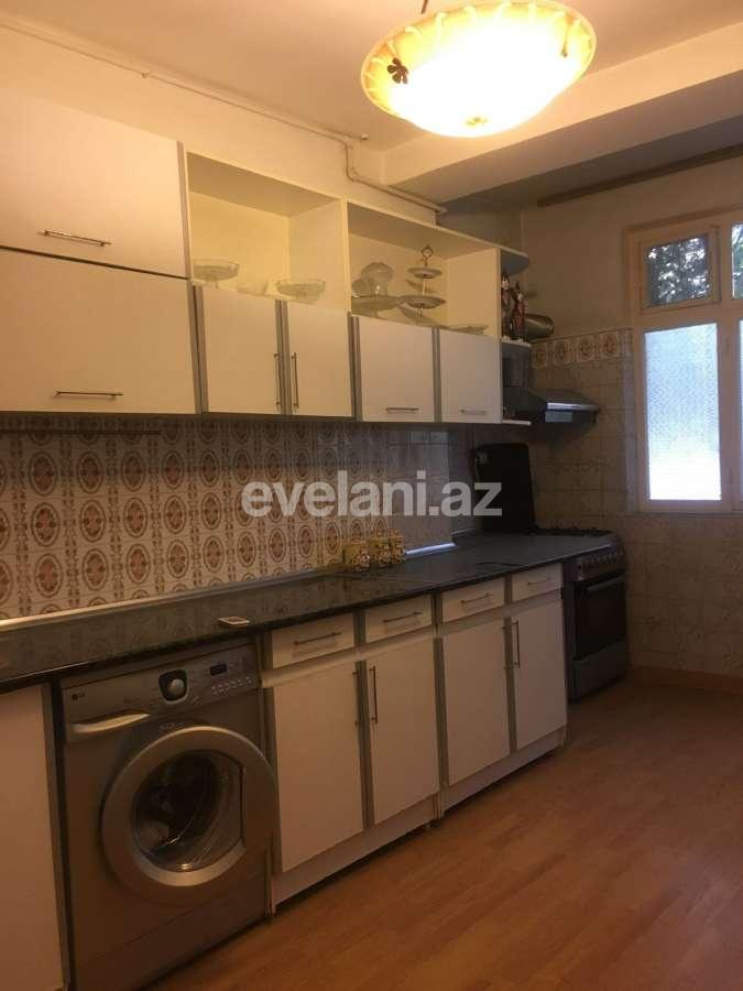 Сдаётся, вторичка, 3-комнаты, 92 m², Баку, Ясамальский r, Элмляр Академиясы m.
