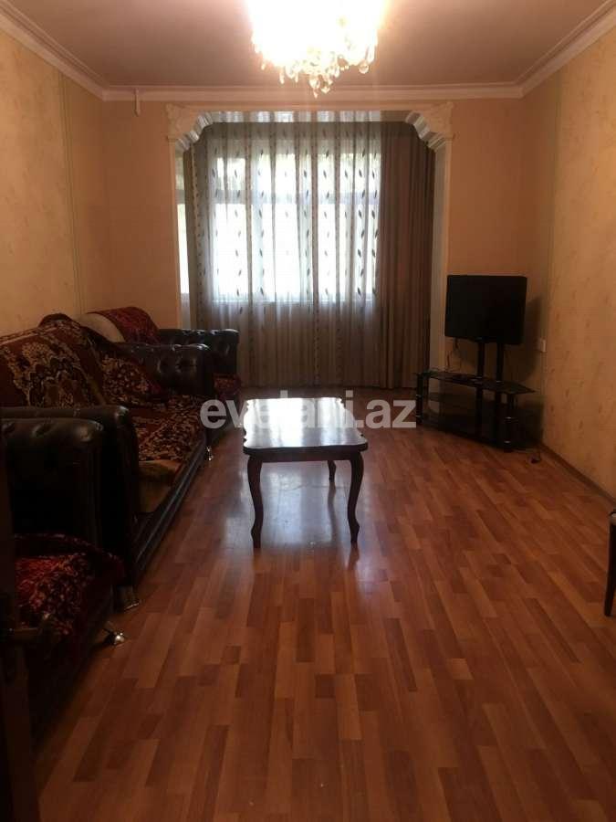 Сдаётся, вторичка, 3-комнаты, 92 m², Баку, Ясамальский r, Элмляр Академиясы m.