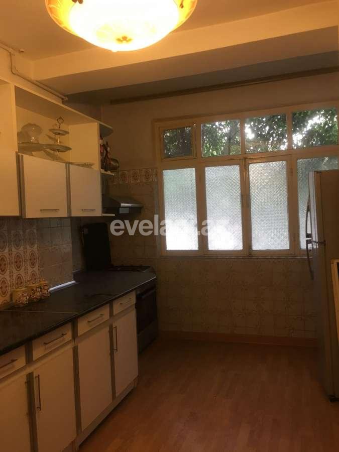 Сдаётся, вторичка, 3-комнаты, 92 m², Баку, Ясамальский r, Элмляр Академиясы m.