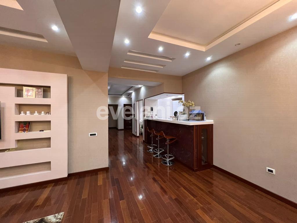 Rent, office, 4 room, 200 m², Baku, Khatai r, Shah Ismail Khatai m.