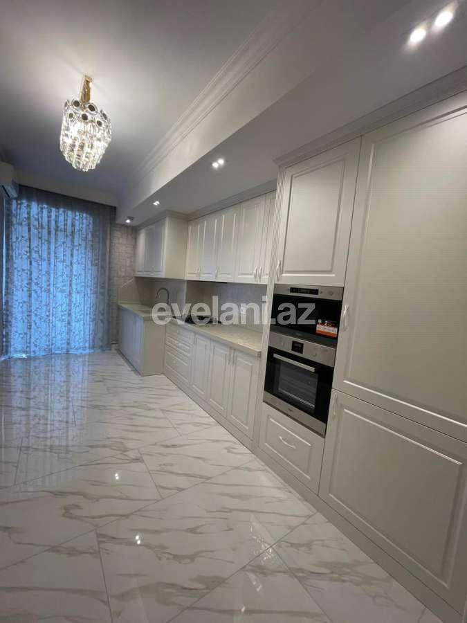 Satılır, yeni tikili, 3 otaqlı, 128 m², Bakı, Yasamal r, Elmlər Akademiyası m.