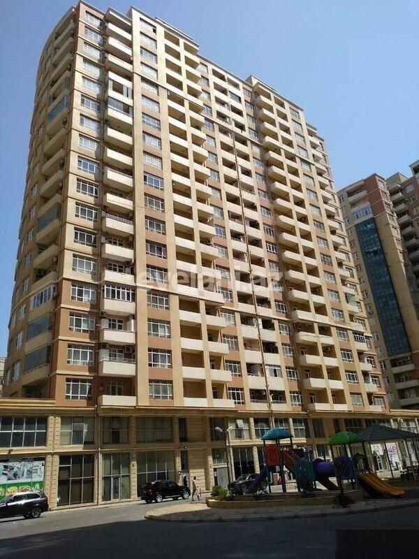 Rent, new building, 4 room, 210 m², Baku, Khatai r, Shah Ismail Khatai m.