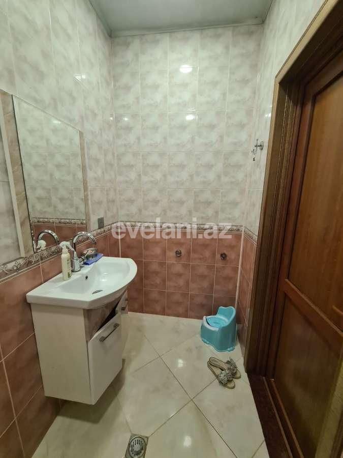 Satılır, yeni tikili, 3 otaqlı, 130 m², Bakı, Nizami r.