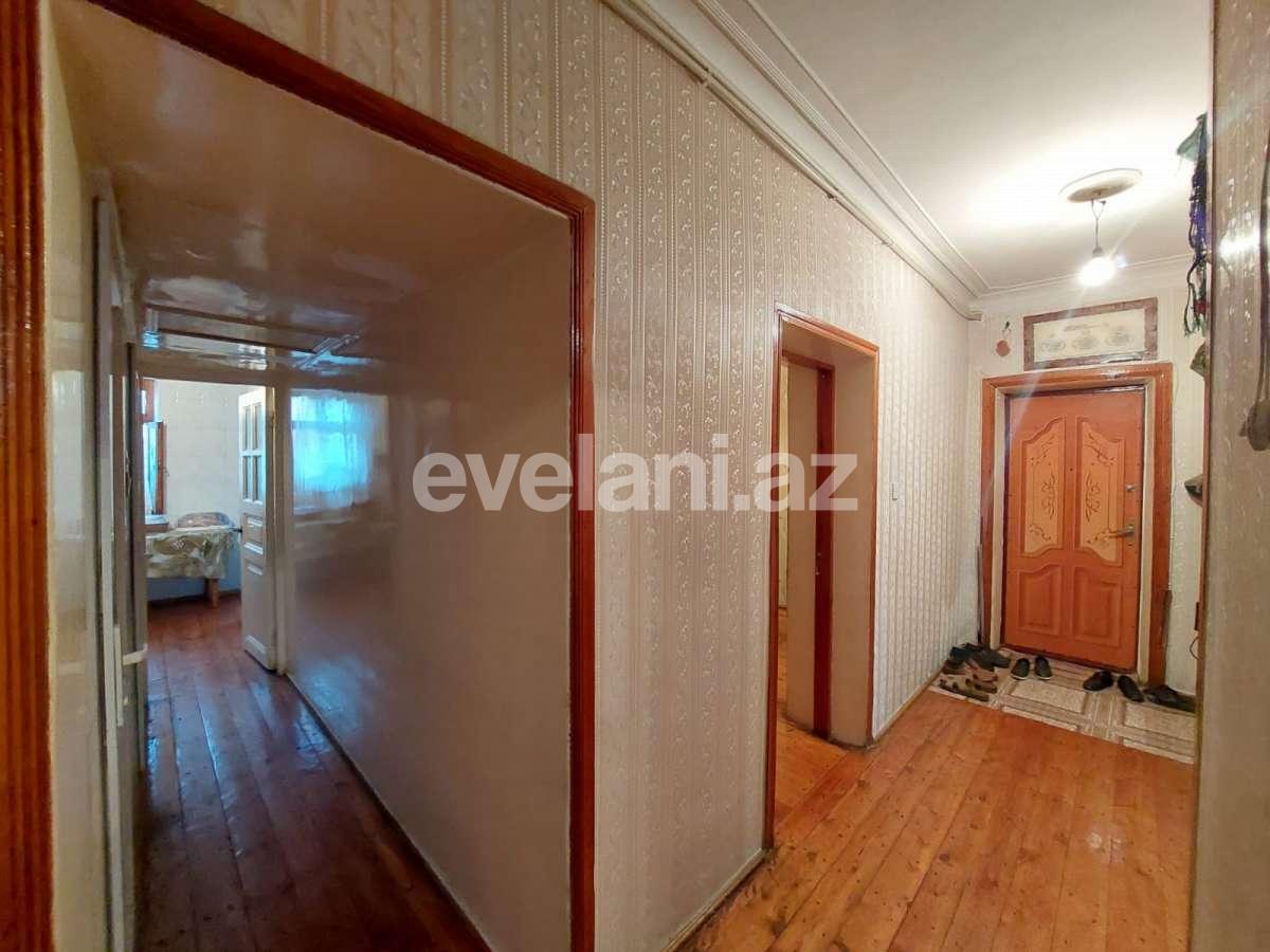 Satılır, köhnə tikili, 3 otaqlı, 80 m², Bakı, Nizami r, Xalqlar Dostluğu m.
